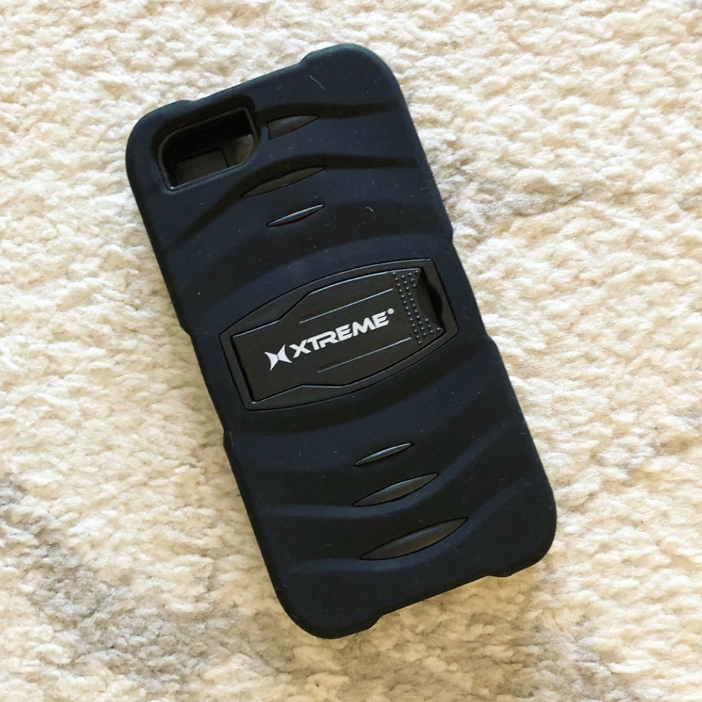 Study & tough black Xtreme iPhone 6 case